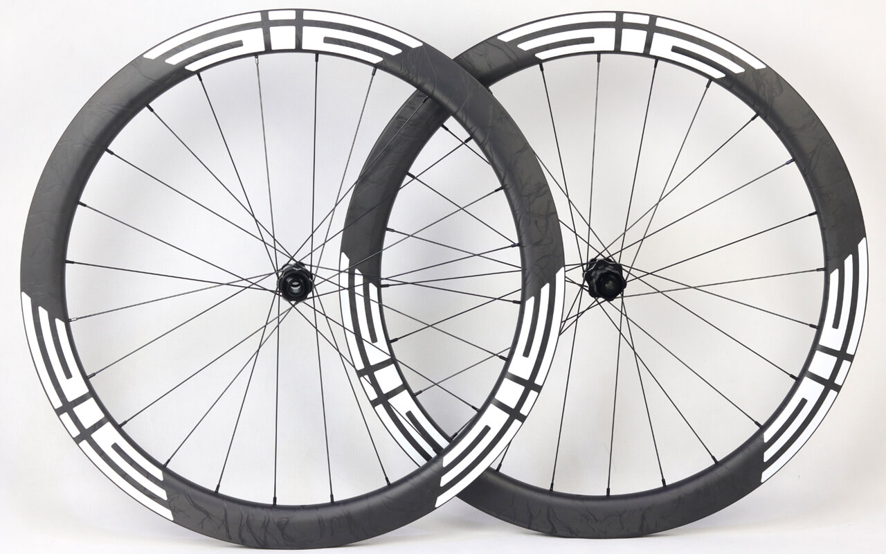 premium carbon road bike wheels UD matte finish