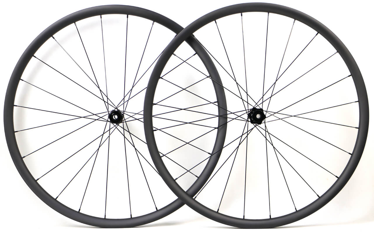 carbon bike premium hand built wheelsets25mm deep 25mm wide tubeless compatible