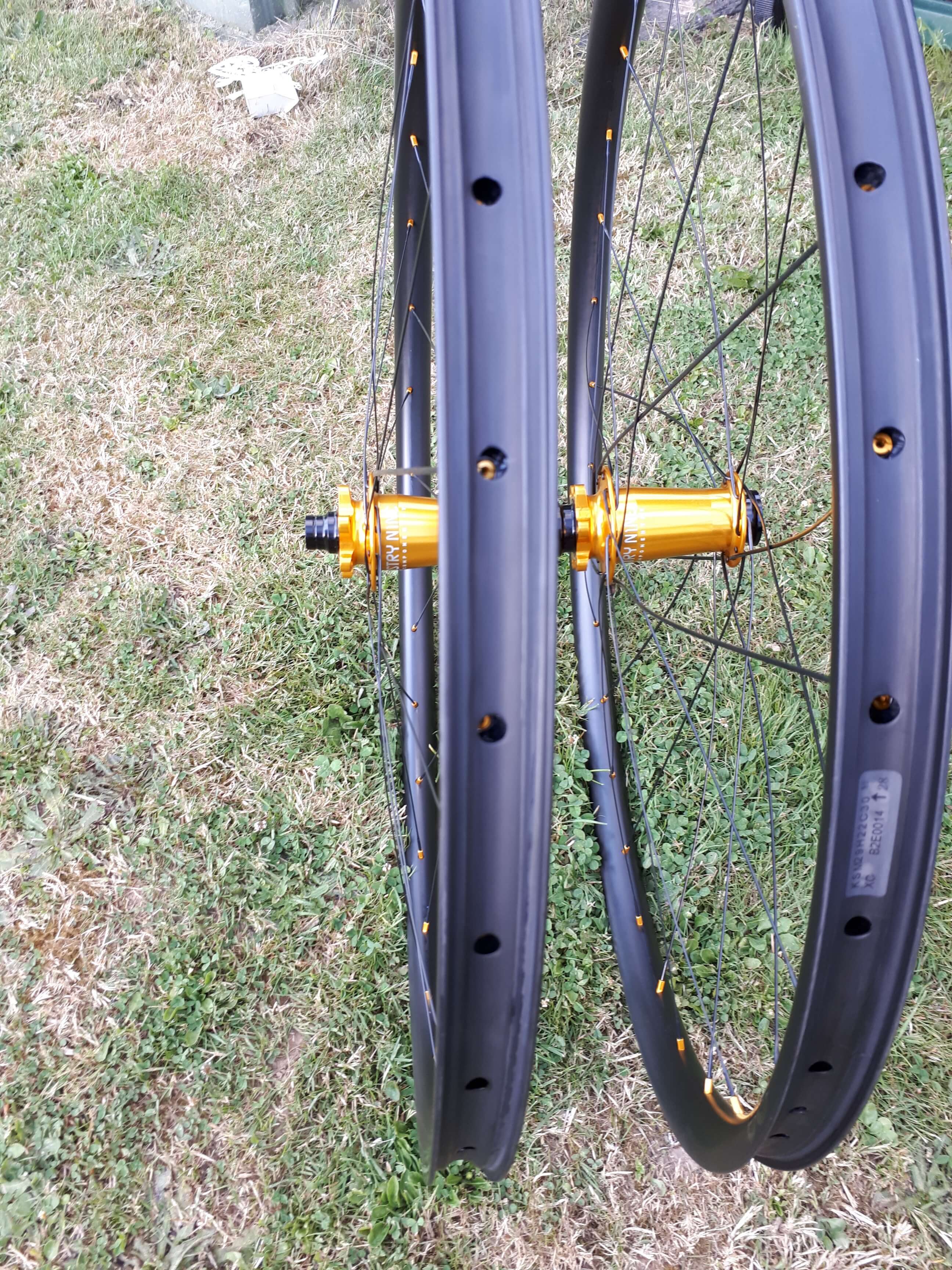 29er XC handbuilt wheelsets 