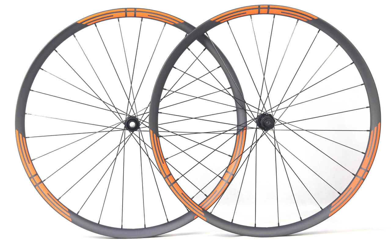 29er all mountain bike wheels DT Swiss 240 exp new version pantone orange 021C eie graphic