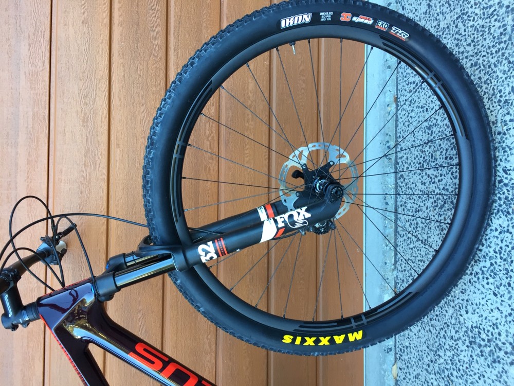 asymmetric bike rims
