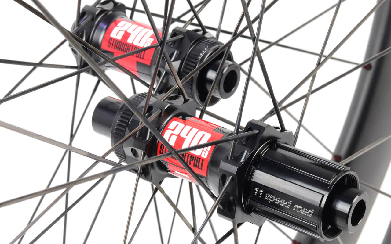 DT Swiss 240s carbon wheels 