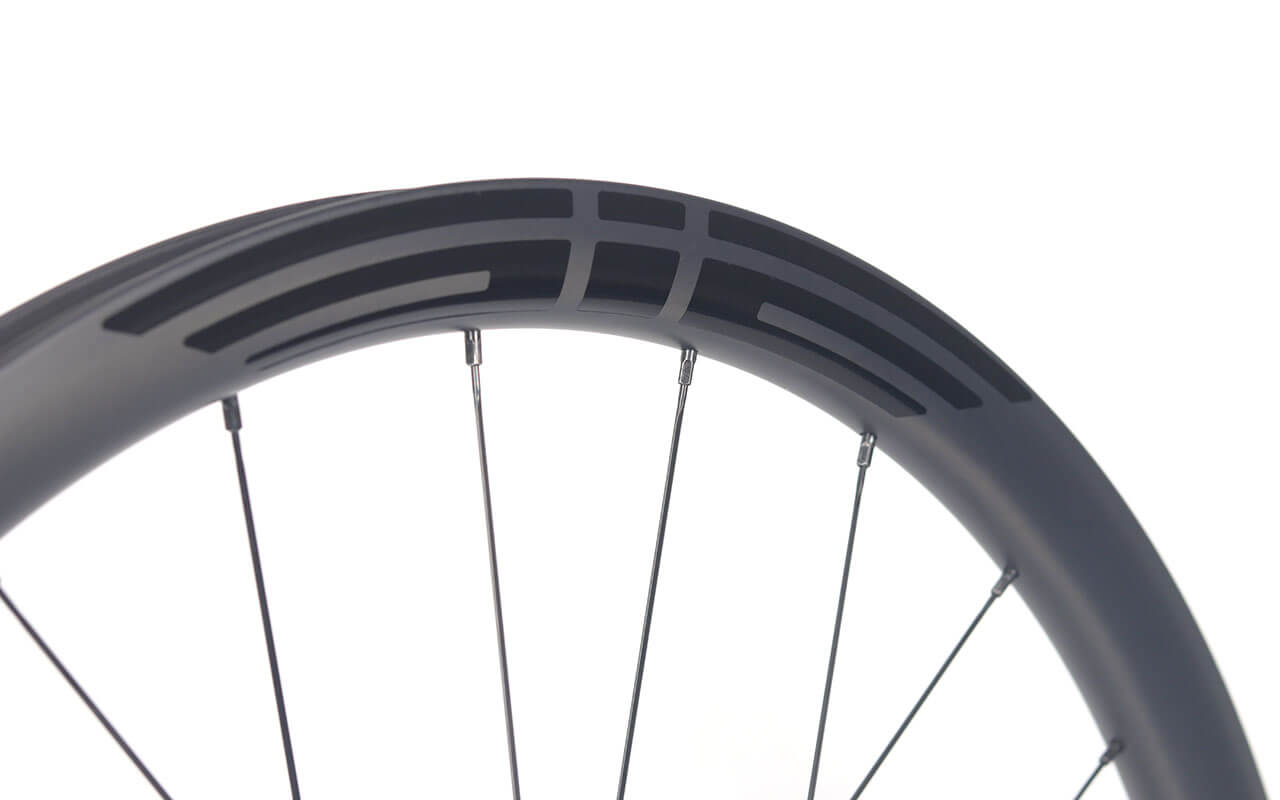 eie carbon black glossy decals UD weave matte finish road wheelset 35mm deep 