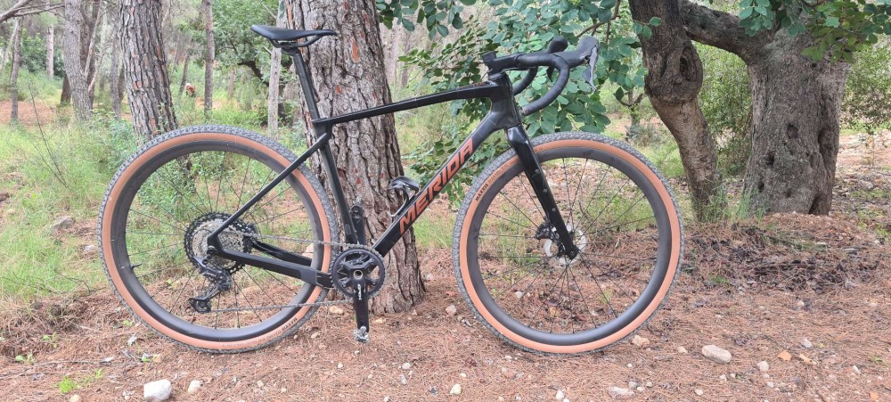 superlight wheel build