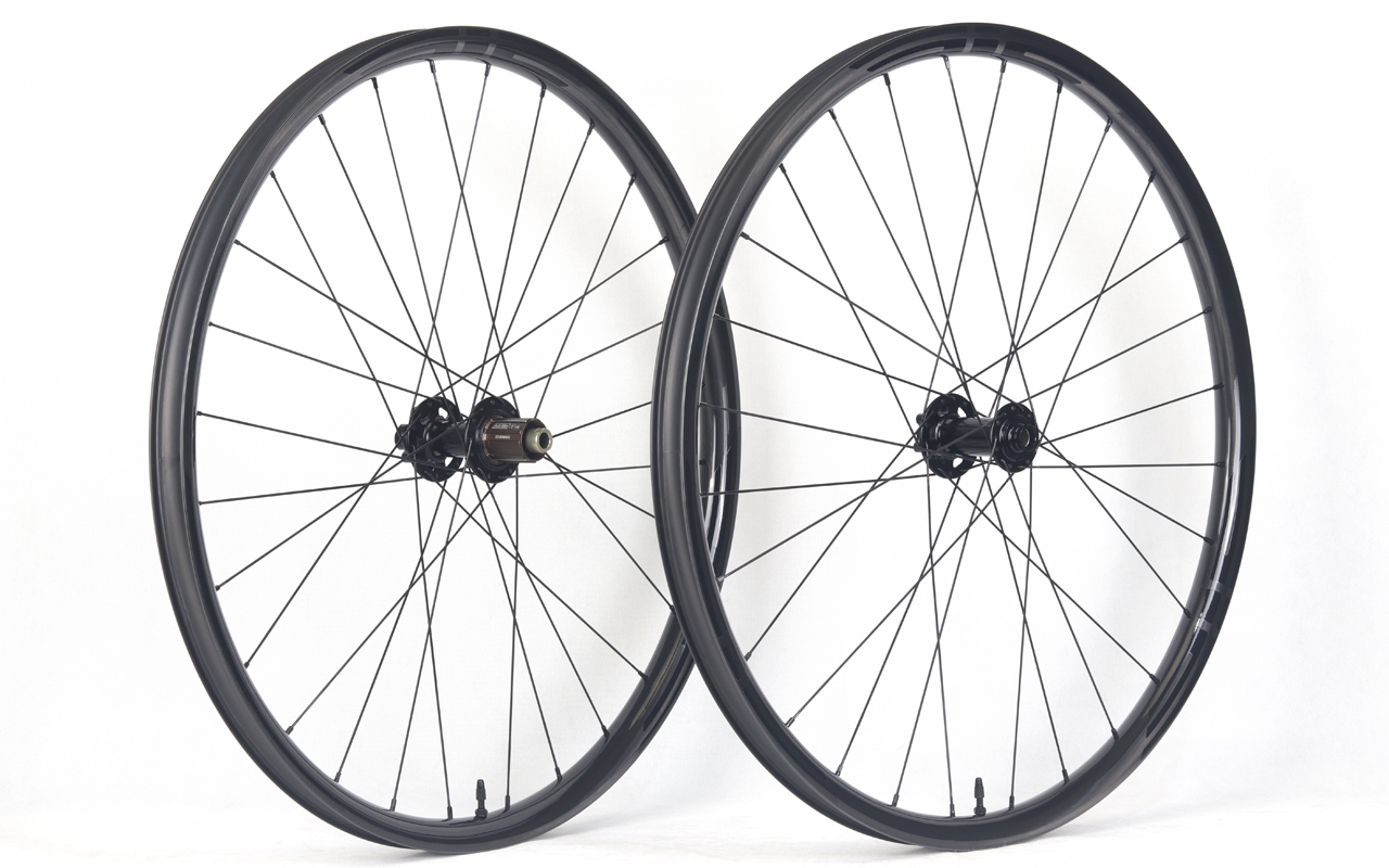 29er-I29-D25-asymmetric-mountain-bike-hookless-AM-carbon-wheels