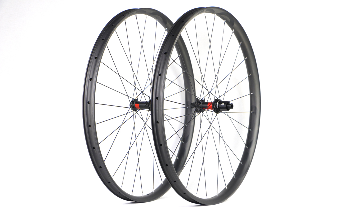29er-I35-D18.5-asymmetric-mountain-bike-hookless-AM-carbon-wheels-2