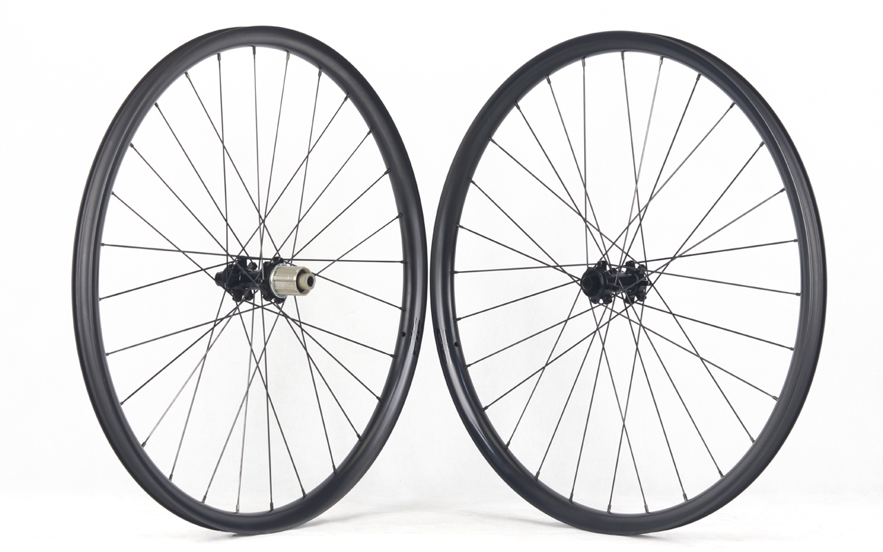 27.5er-I24-D24-asymmetric-mountain-bike-XC-carbon-wheels