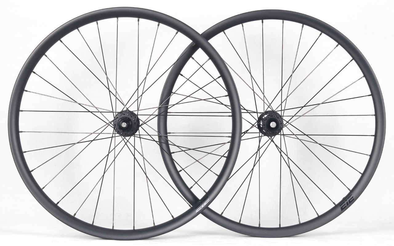 27.5er-I29-D25-asymmetric-mountain-bike-hookless-AM-carbon-wheels
