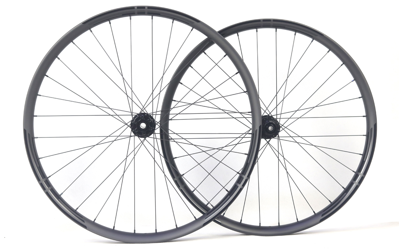 27.5er-I34-D25-asymmetric-mountain-bike-hookless-AM-carbon-wheels