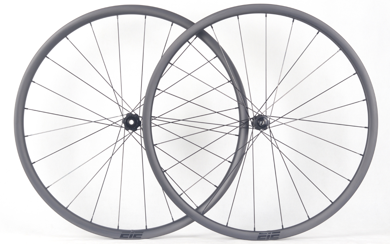 700c-I25-D25-asymmetric-road-bike-clincher-carbon-wheels
