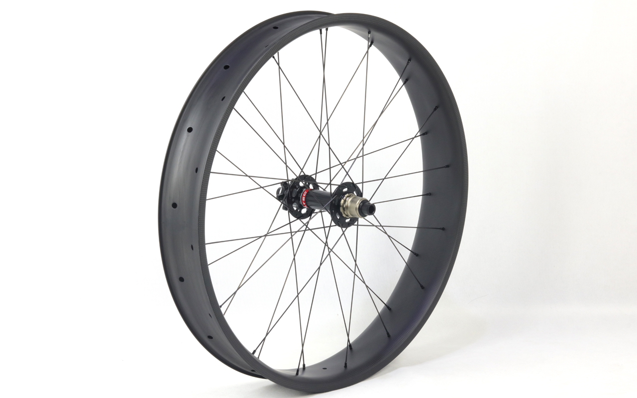 26er-I85-D20-symmetric-fat-bike-hookless-tubuless-carbon-wheels-2