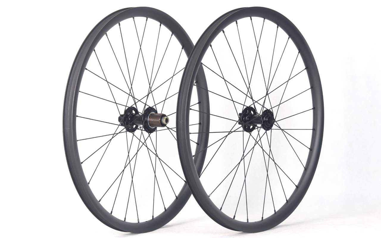 26er-I25-D25-symmetric-mountain-bike-hookless-XC-carbon-wheels-2
