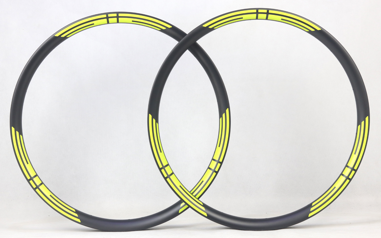 27.5er-I38-D30-symmetric-mountain-bike-hookless-AM-carbon-rims