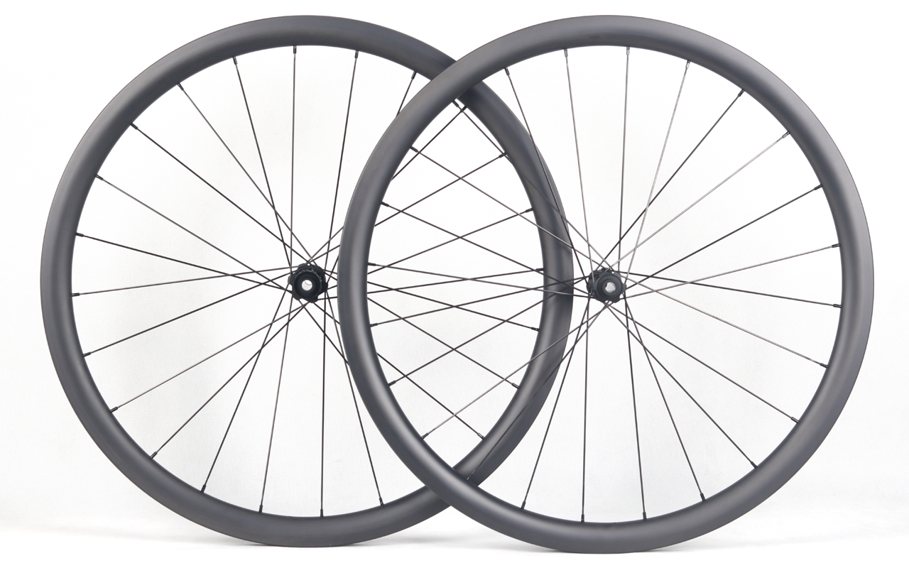 700c-I22-D35-symmetric-road-bike-clincher-carbon-wheels