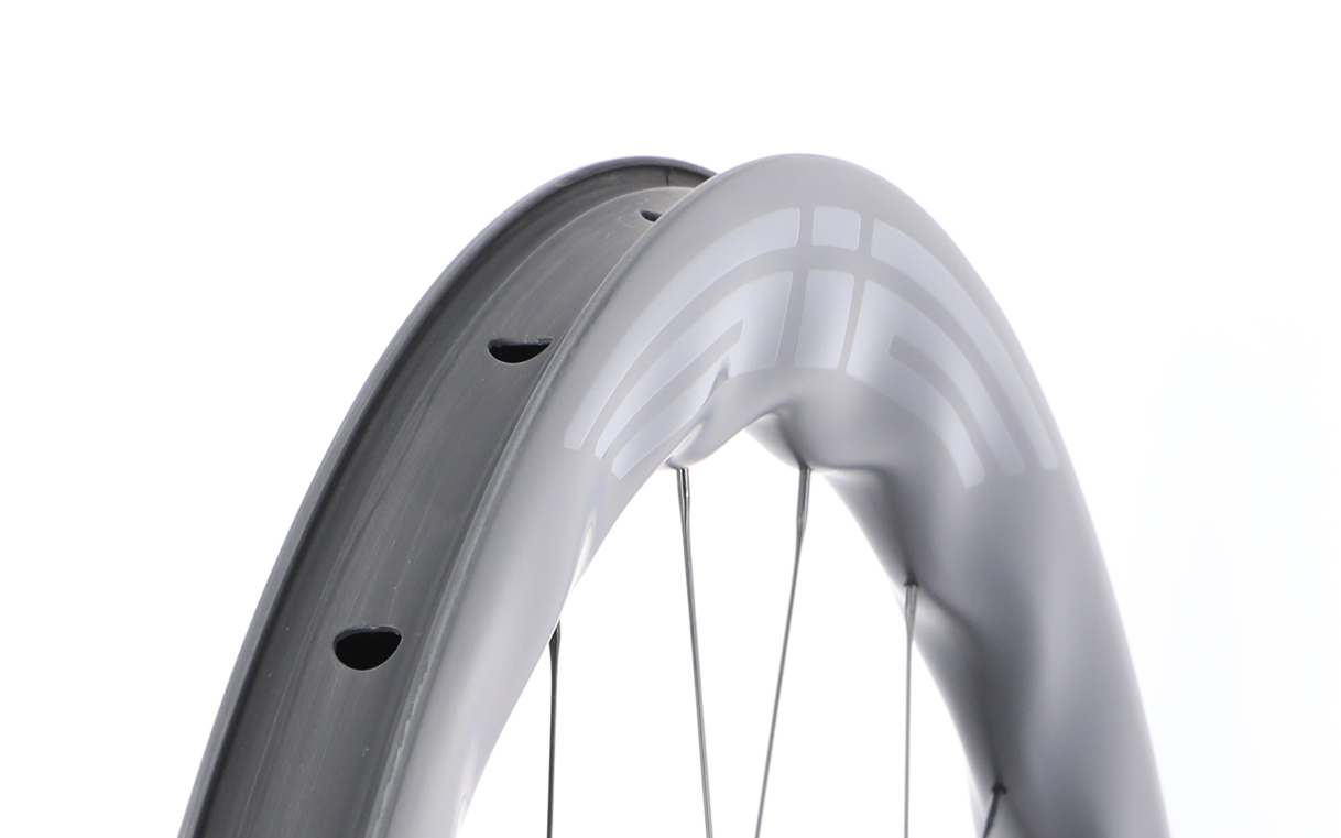 700C-I22-D45-symmetric-road-bike-gravel-carbon-wheels-3