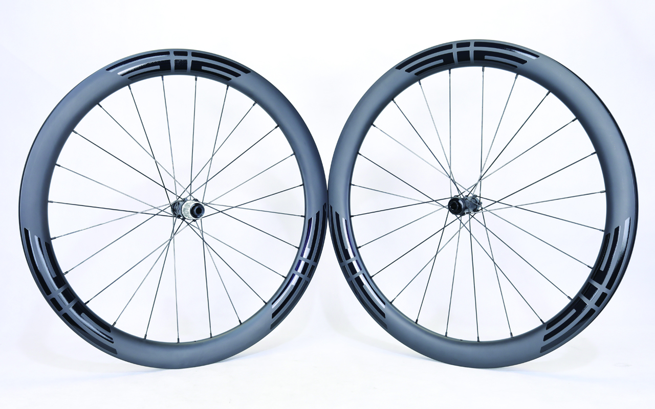 700c-I22-D50-symmetric-road-bike-clincher-carbon-wheels