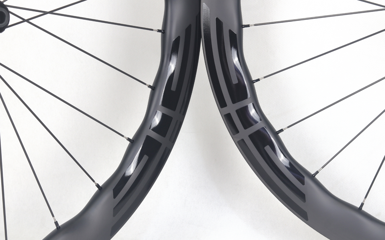 700C-I23-D50-symmetric-road-bike-hookless-gravel-carbon-wheels-3