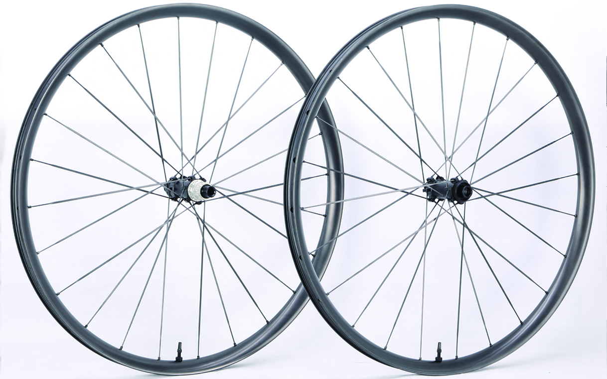 eie carbon spoke mtb boost wheels