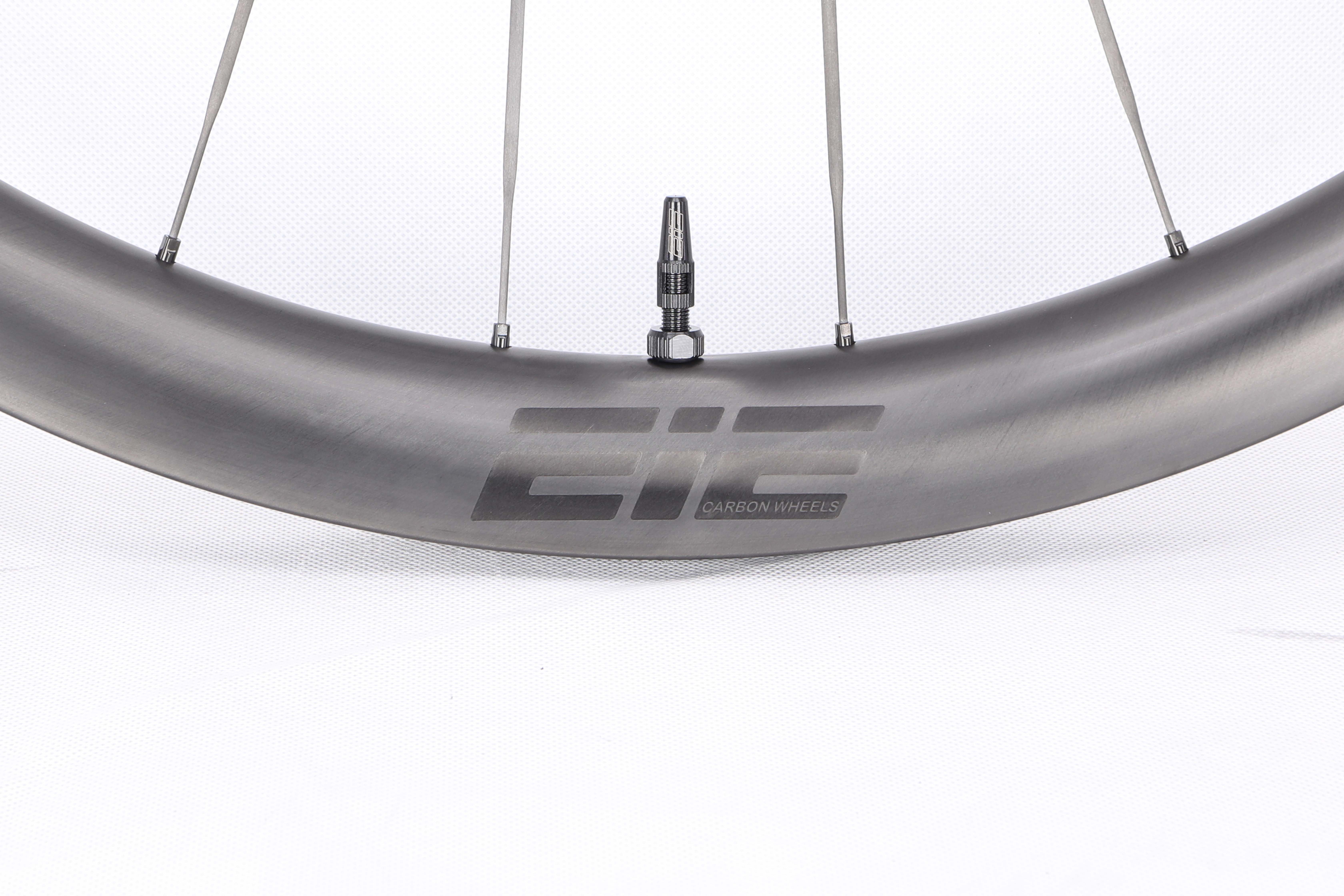eie carbon lasering logo on paintless rims 